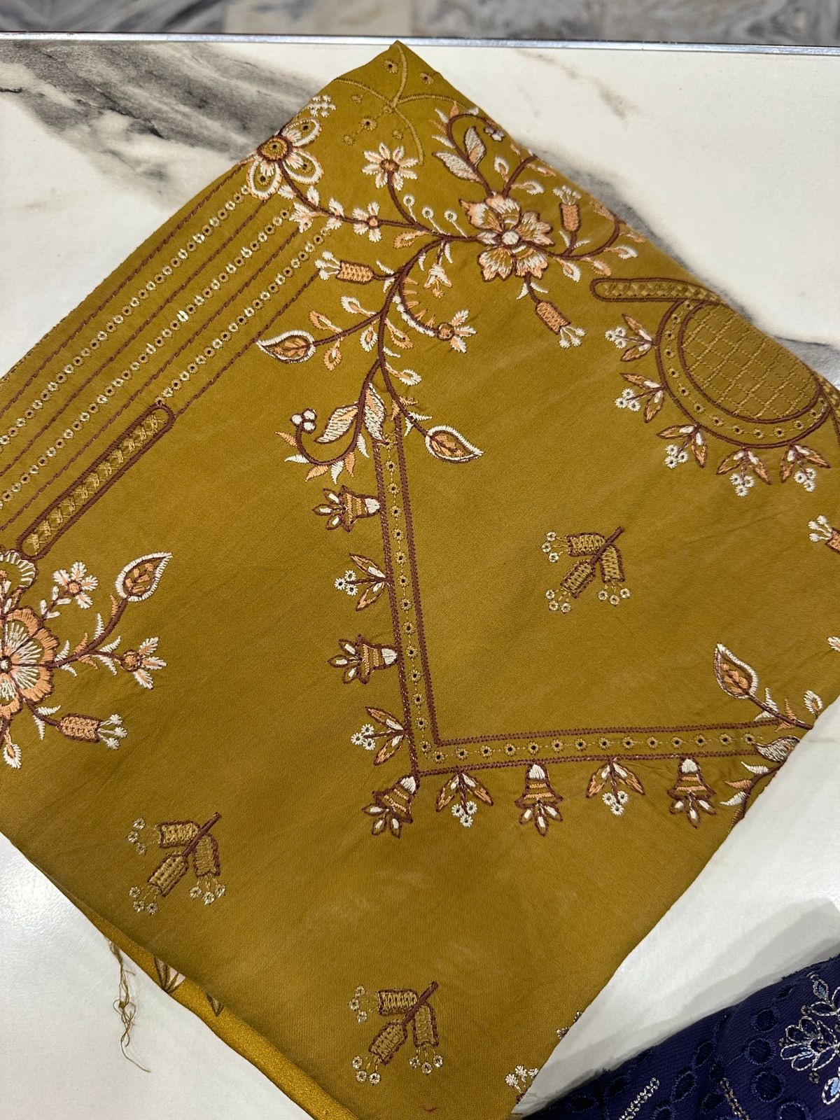 Musammary Cotrai 3PCs Embroidered Luxury Winter Suit 000658