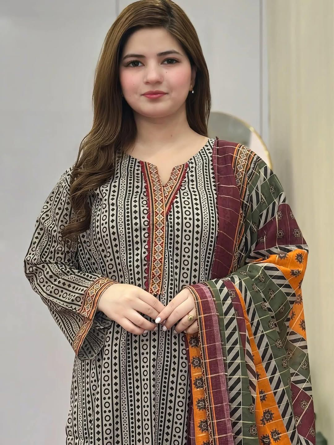 Orient Original Lawn 3PC Printed Unstitched 001337