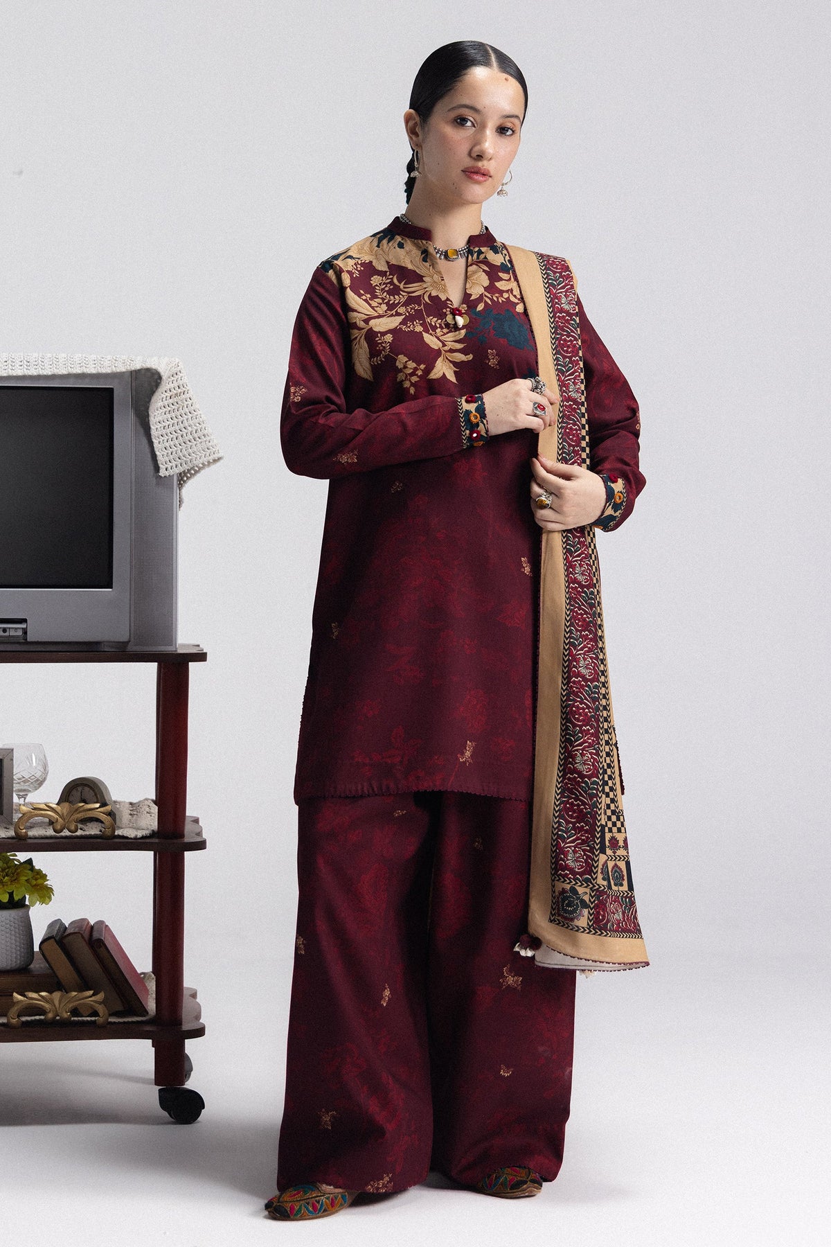 Coco By Zara ShahJahan Digital Printed Khaddar 3Pcs Suit Iris-8A