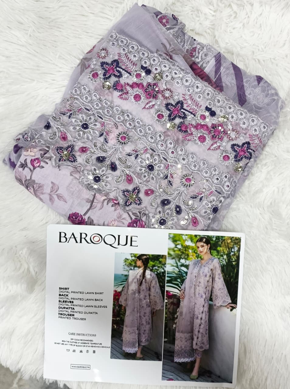 Baroque 3 Piece Unstitched Heavy Embroidered Lawn Replica Suit | UF-711