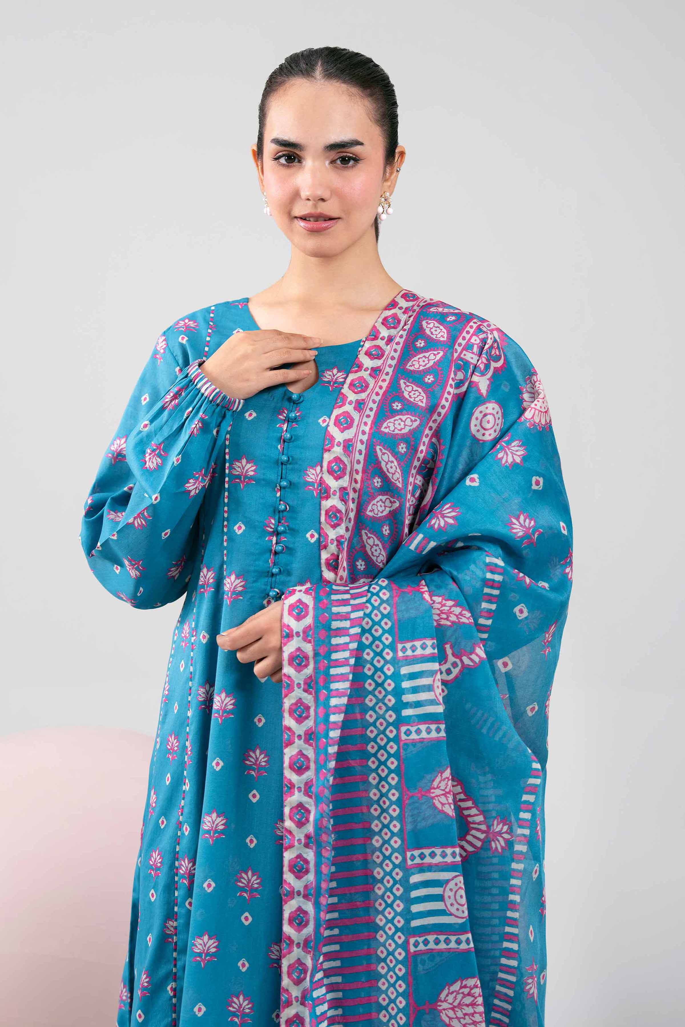 Nishat Digital Printed Lawn 3PC Unstitched Suit 001809