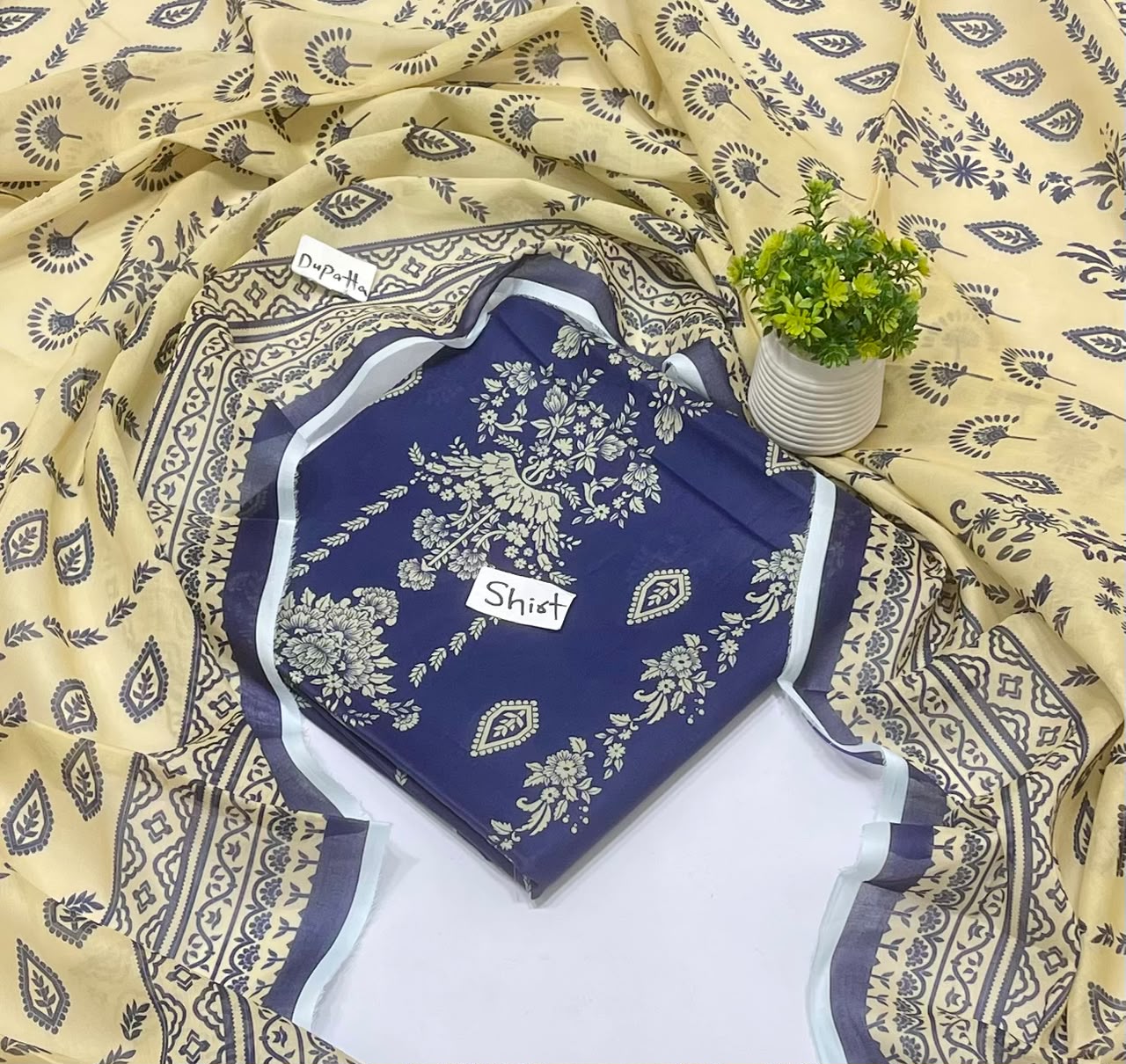 Charcoal Lawn 2pcs Shirt With Voil Dupatta 001543