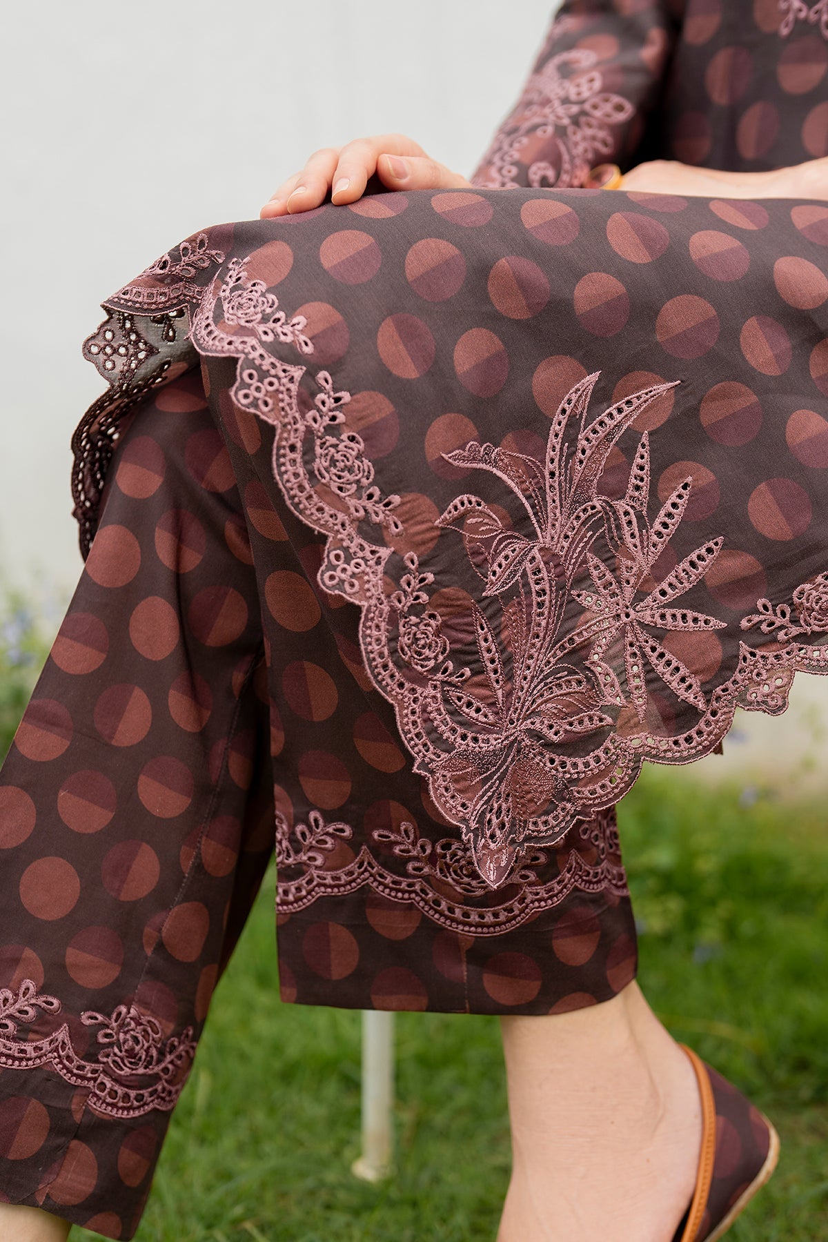 Baroque 3pcs Printed Unstitched Lawn With Crinkel Dupatta UF-4215