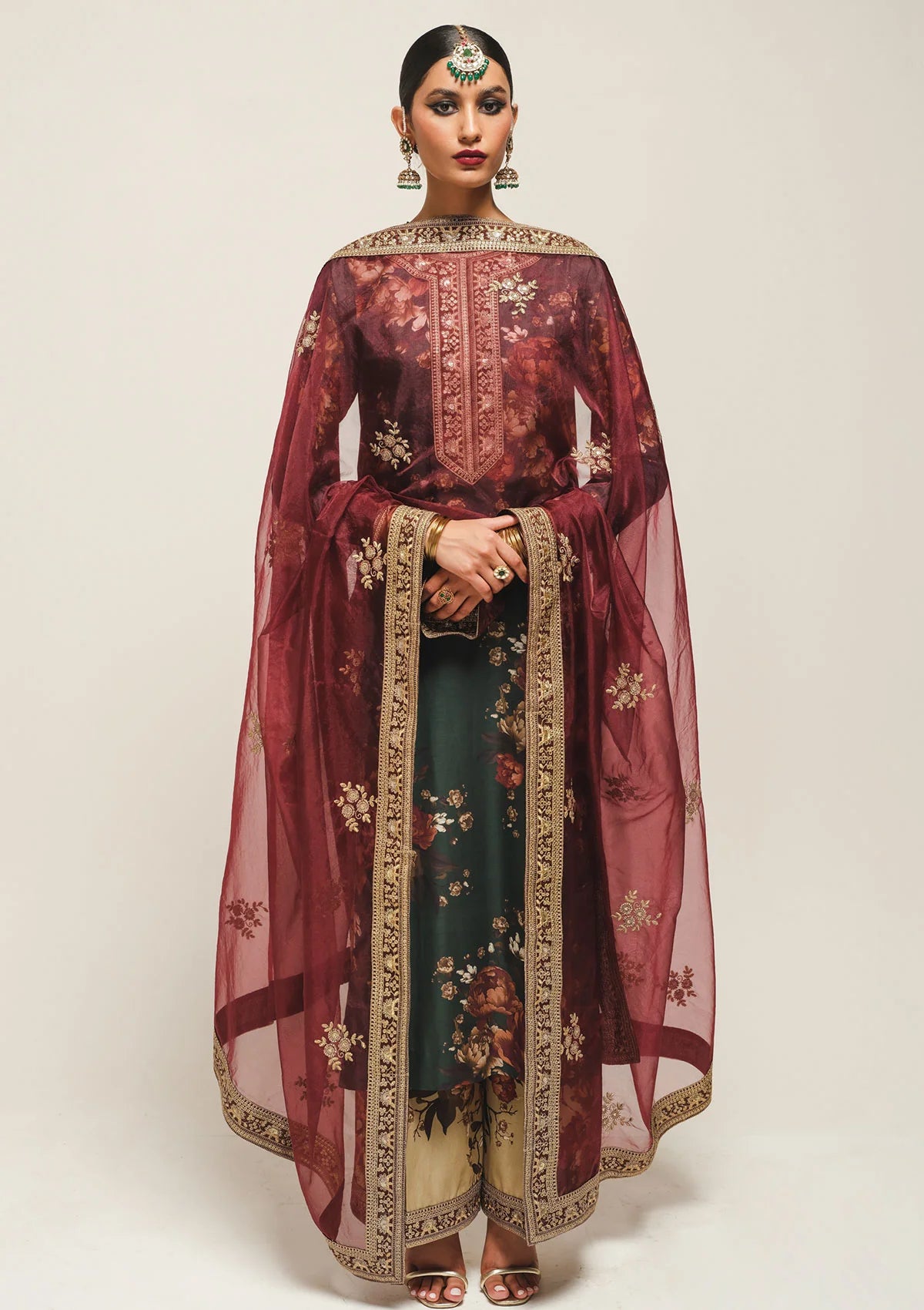 Iznik 3 Piece Unstitched Heavy Embroidered Lawn Replica Suit | Green Red