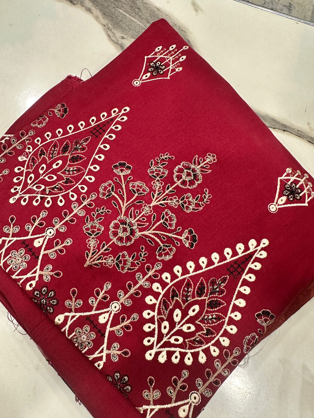 Musammary Cotrai 3PCs Embroidered Luxury Winter Suit 000655