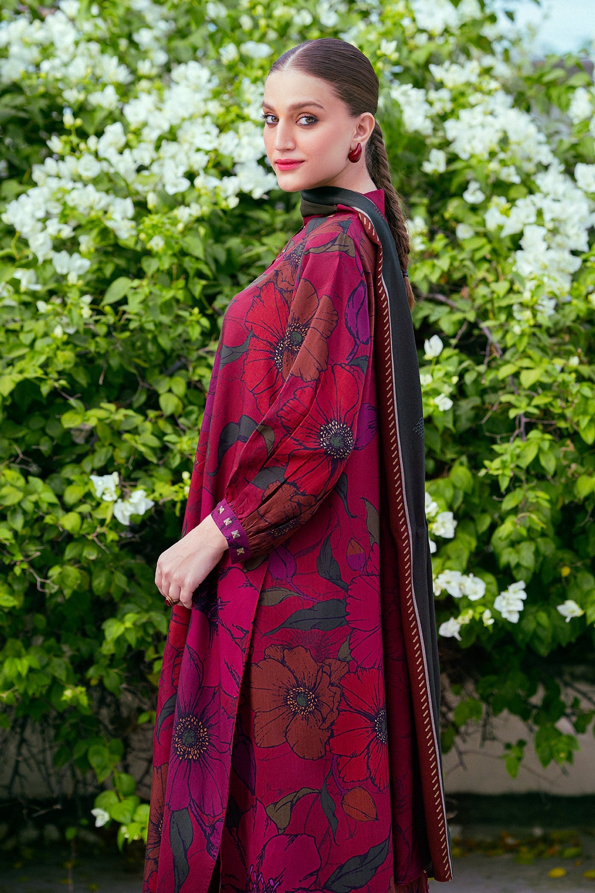 Maria B M Print Khaddar کھ ر Printed 3Pcs baroqueVisUF-782RED