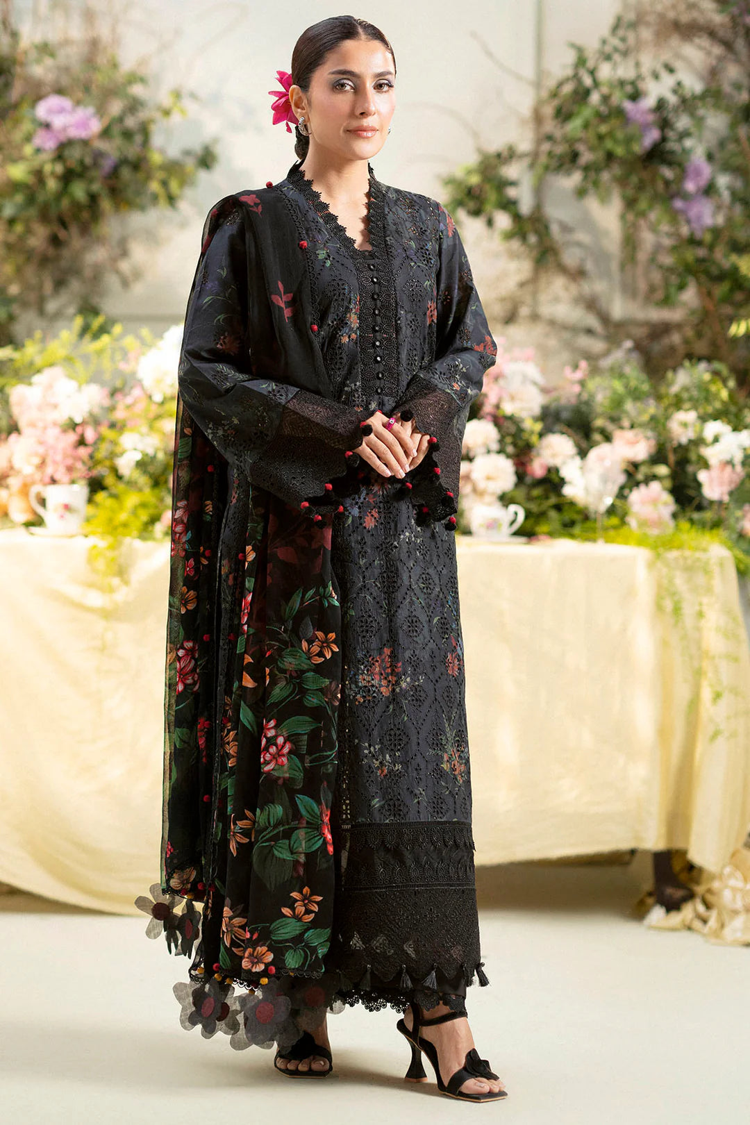 Maria B M.Print Unstitched Lawn Suit With Chiffon Dupatta 001541