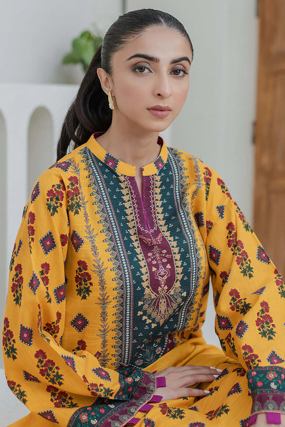 Zellbury Khaddar Collection 3Pc 100% Original Stock 000848