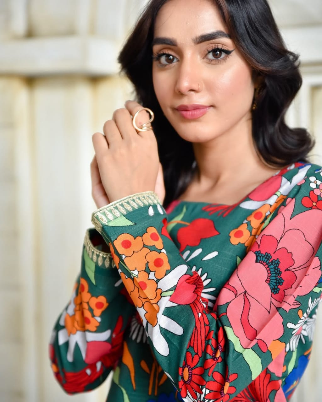 Floral Hit Blooms Embroidered Lawn Unstitched 3Pcs