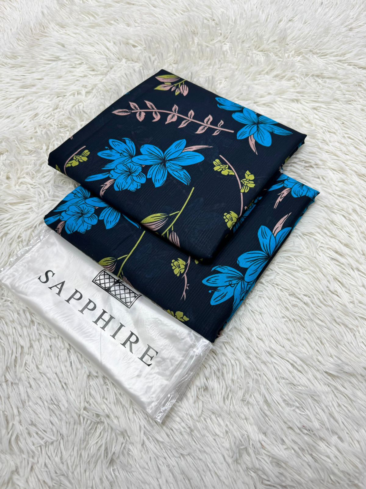 English BanadoRiya Allover Superior Lawn 2Pcs 000274