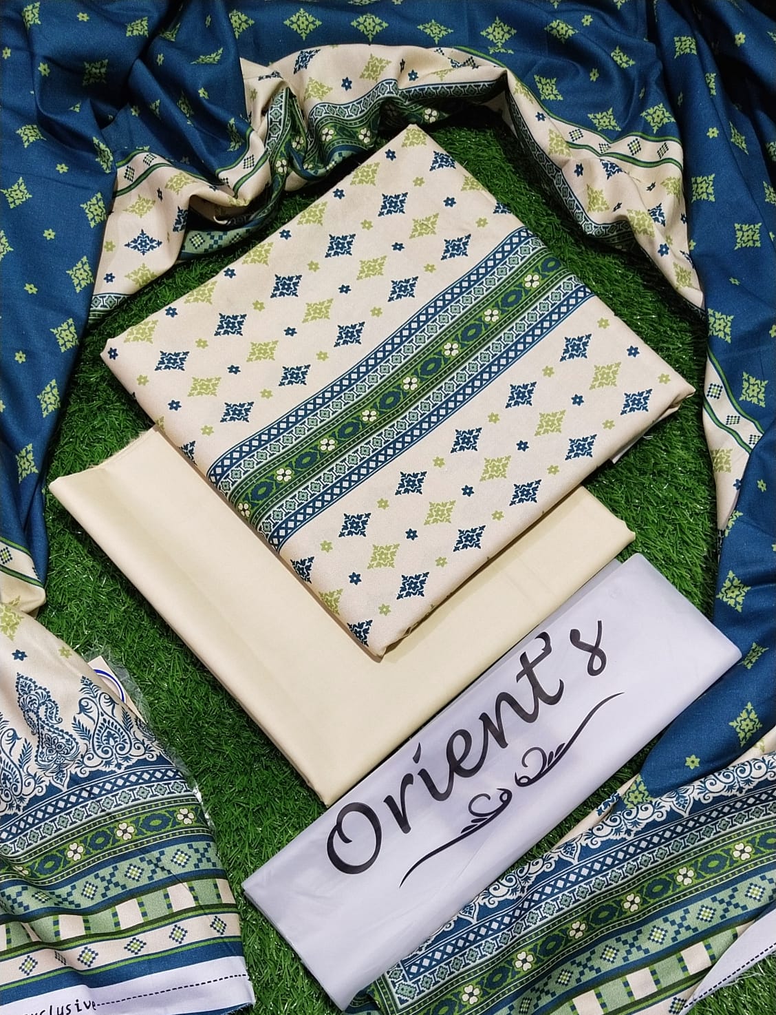 Orient Original Lelan 3 Pc Suit – Premium Winter Collection 000769