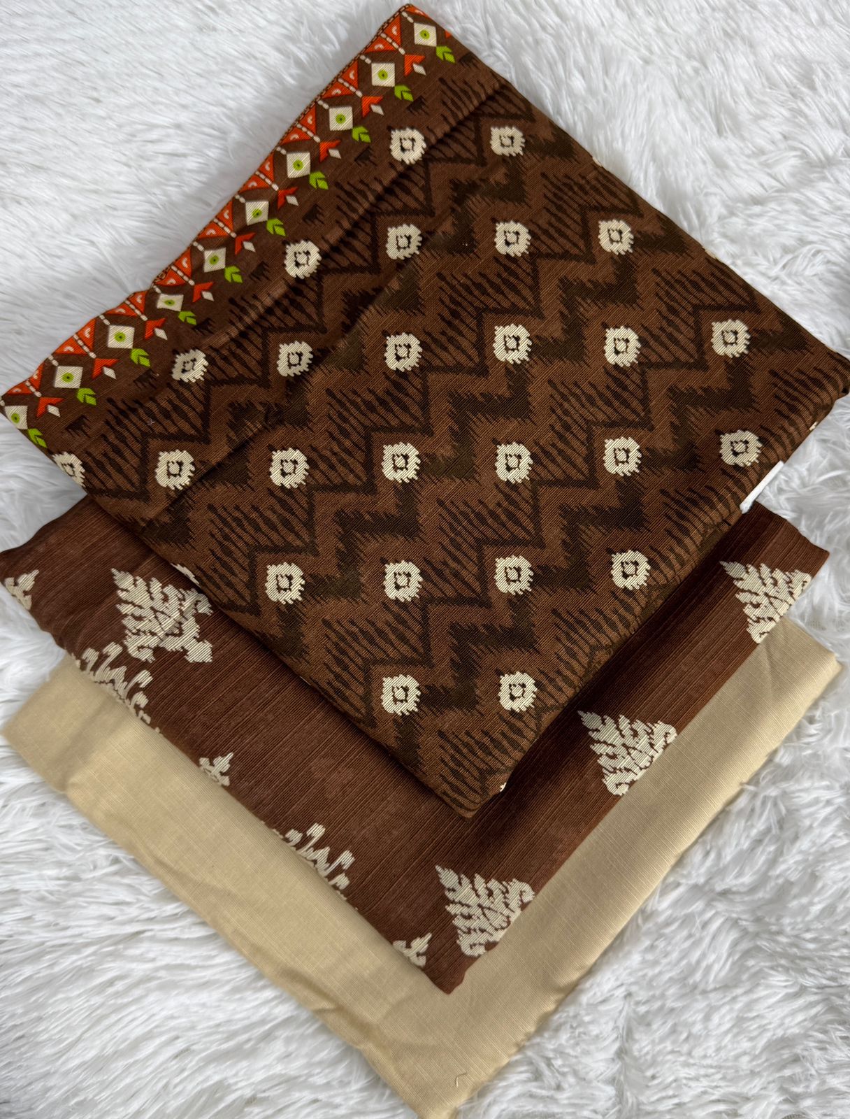 Zellbury Khaddar Collection 3Pc 100% Original Stock 000836