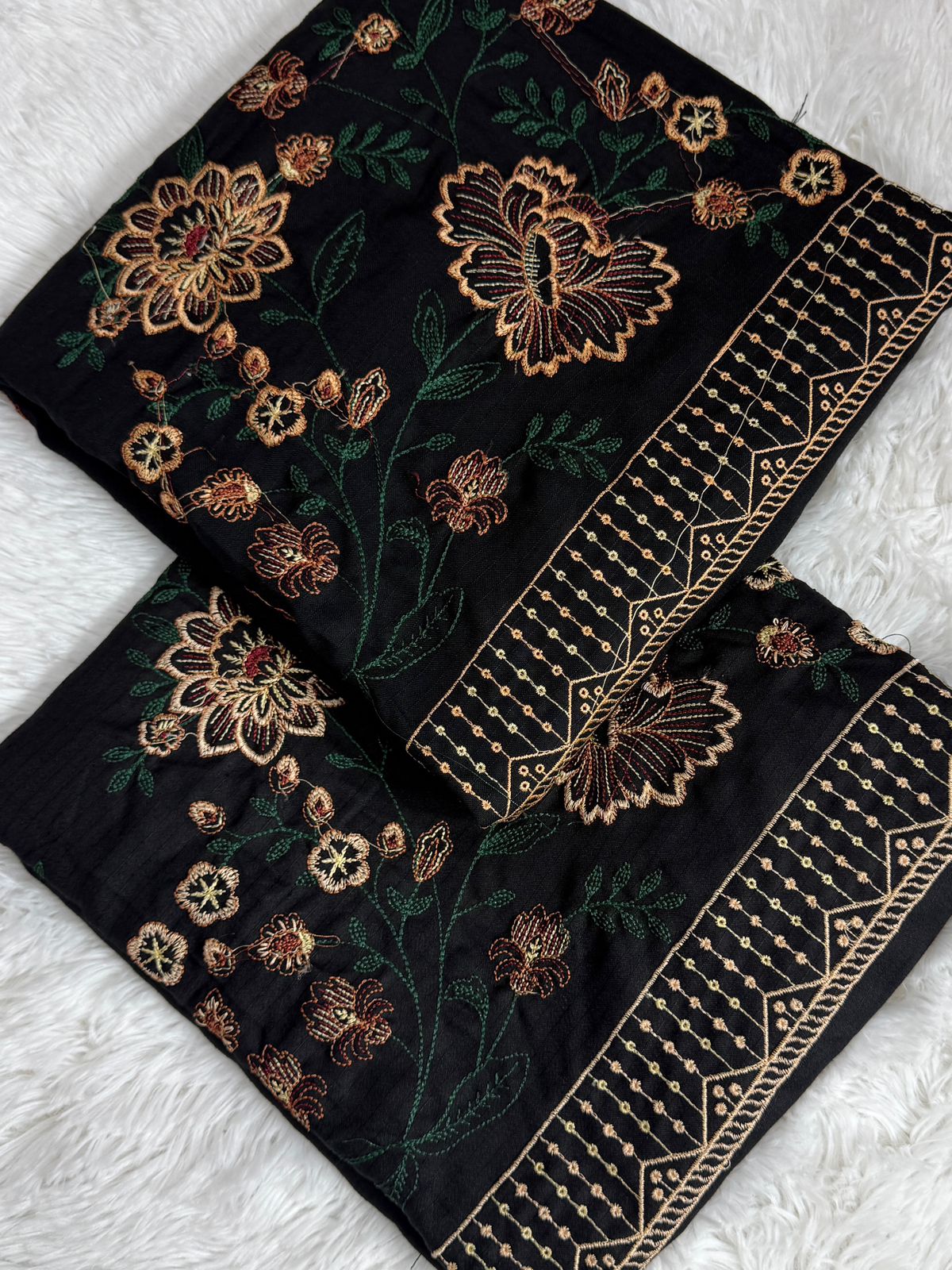 Bareeze Dhanak Embroidered 2 Pcs 000883