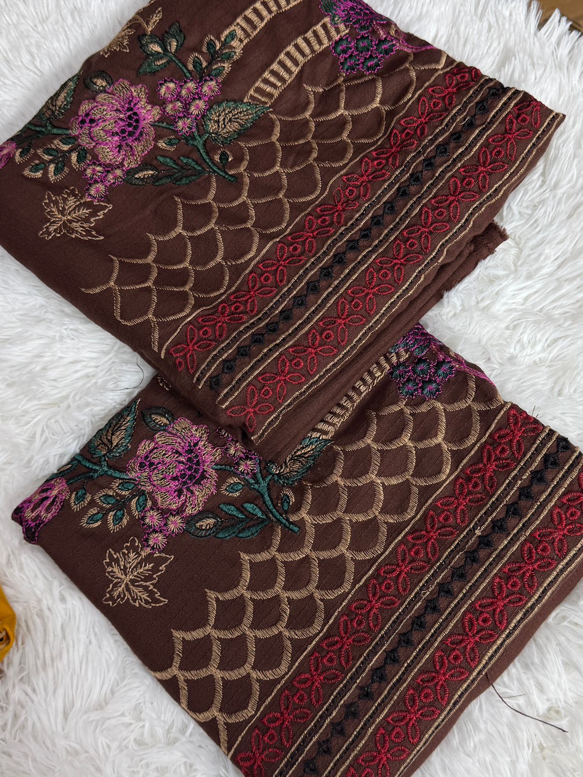 Bareeze Dhanak Embroidered 2 Pcs 000888