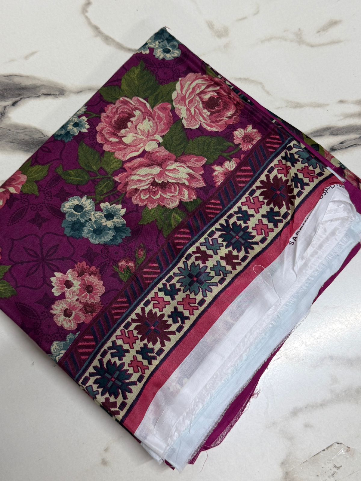 Saphire 3Pcs Printed Unstitched Lawn Collecion 001145