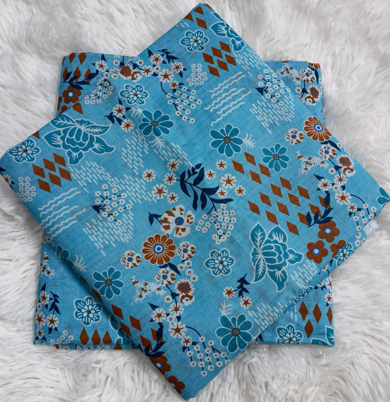 Kayseria Printed Allover Lawn 2 Piece 001185