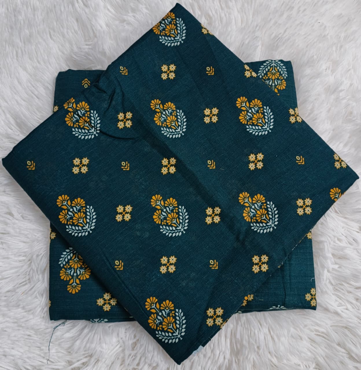 Kayseria Printed Allover Lawn 2 Piece 001192