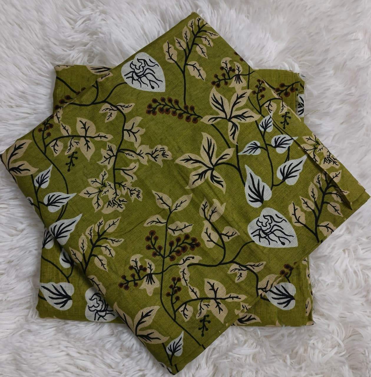 Kayseria Printed Allover Lawn 2 Piece 001202