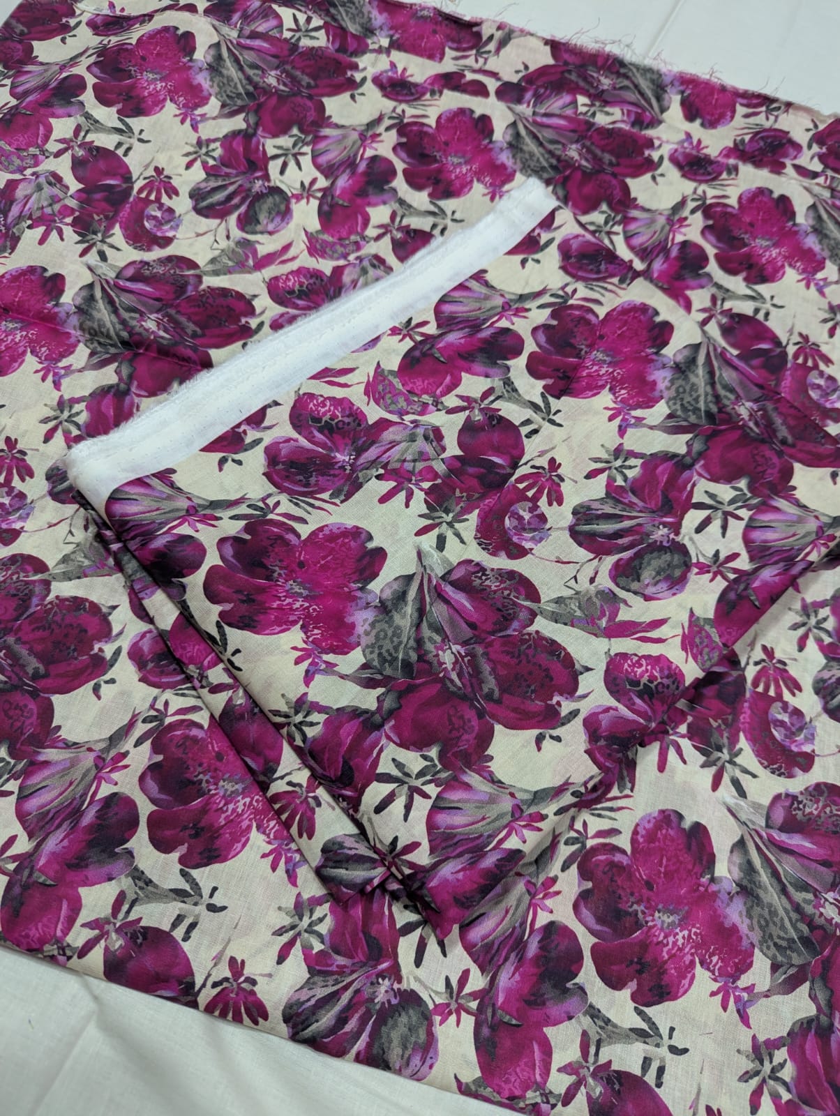 Kayseria Printed Allover Lawn 2 Piece 001657