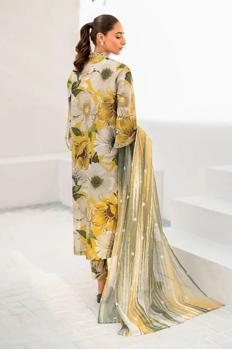 Iznik Embroidered Lawn 3Pcs Luxury Suit UE-99 Yellow Gray
