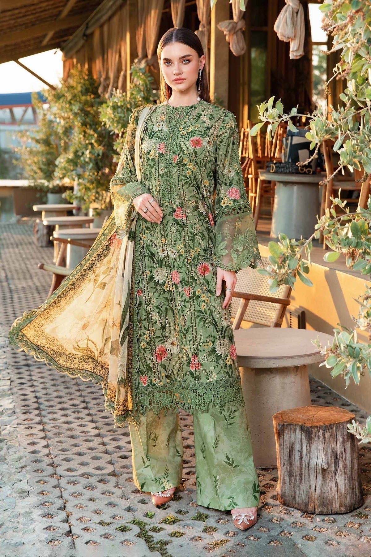 Maria B 3 Piece Unstitched Heavy Embroidered Lawn Replica Suit | MPT2513-B