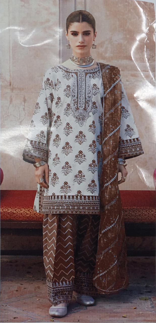 Maria B 3 Piece Unstitched Heavy Embroidered Lawn Replica Suit | MPT-2514