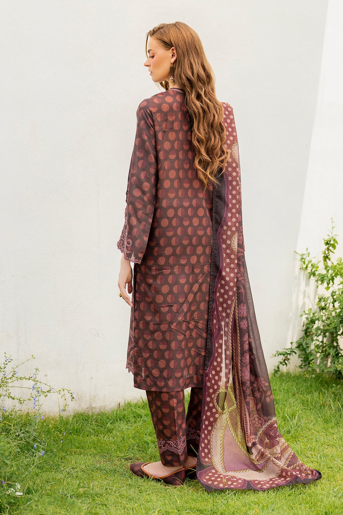 Baroque 3pcs Printed  Unstitched Lawn With Crinkel Dupatta UF-4215