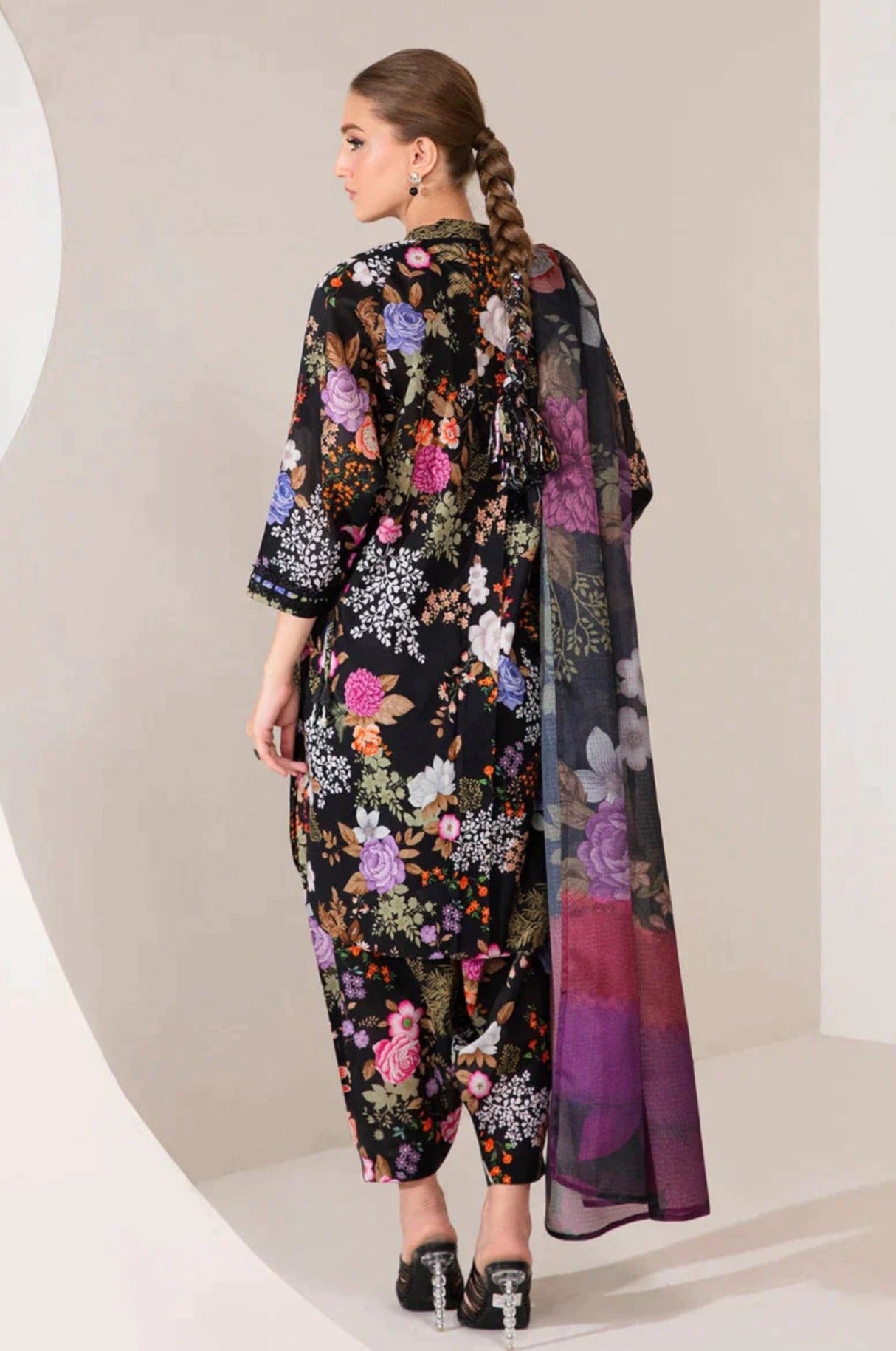 Maria B M Print Lawn Unstitched Printed Trouser With Chiffon Dupatta 3Pc baroqblk