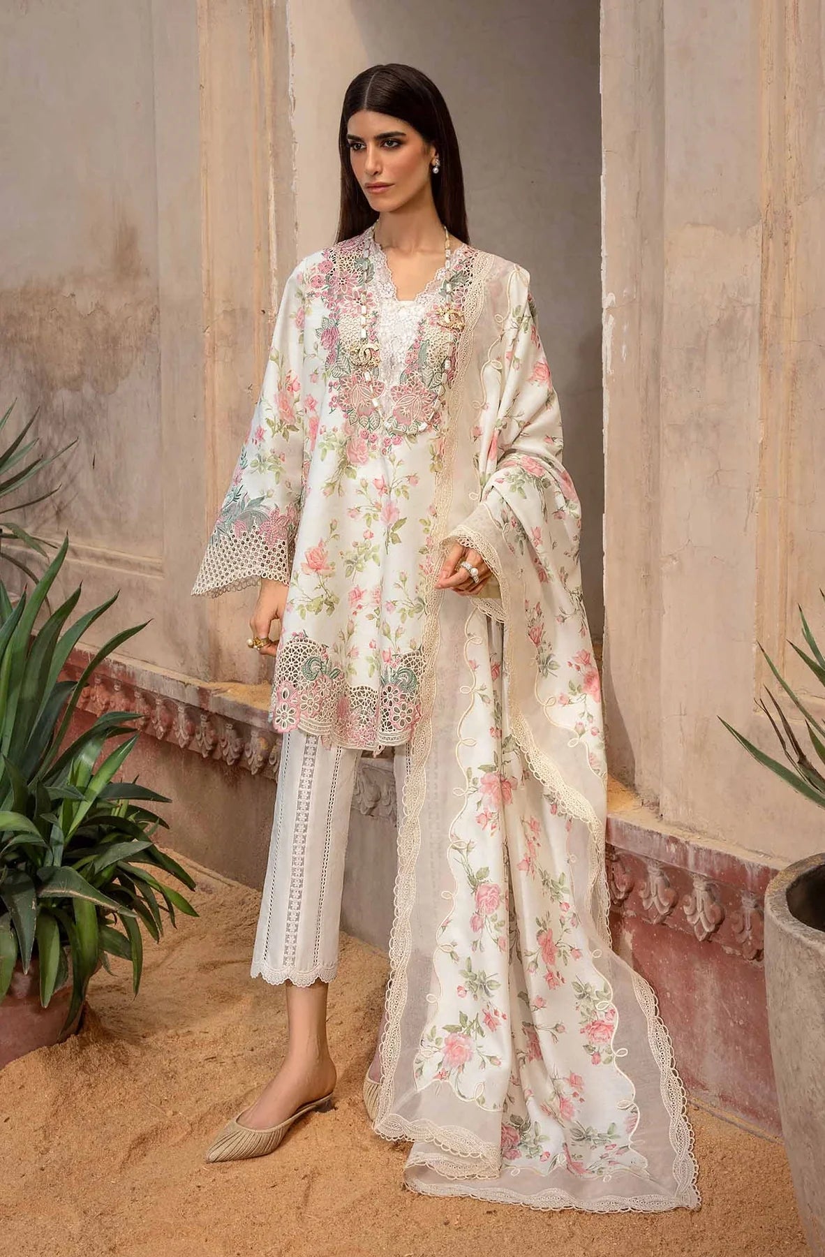 Crimson Luxury Printed Lawn 3 Piece Collection By Saira Shakira  A Flower Named Peace - CRWP 5