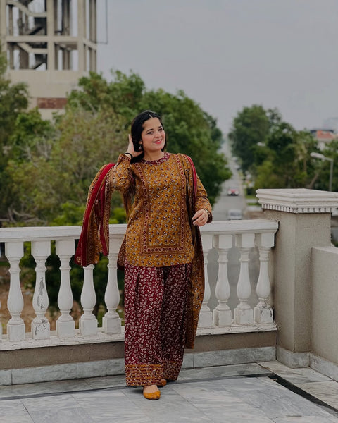 Uswa Zia Outfits Hit 3Pcs Printed Shirt Trouser Dupatta 000195