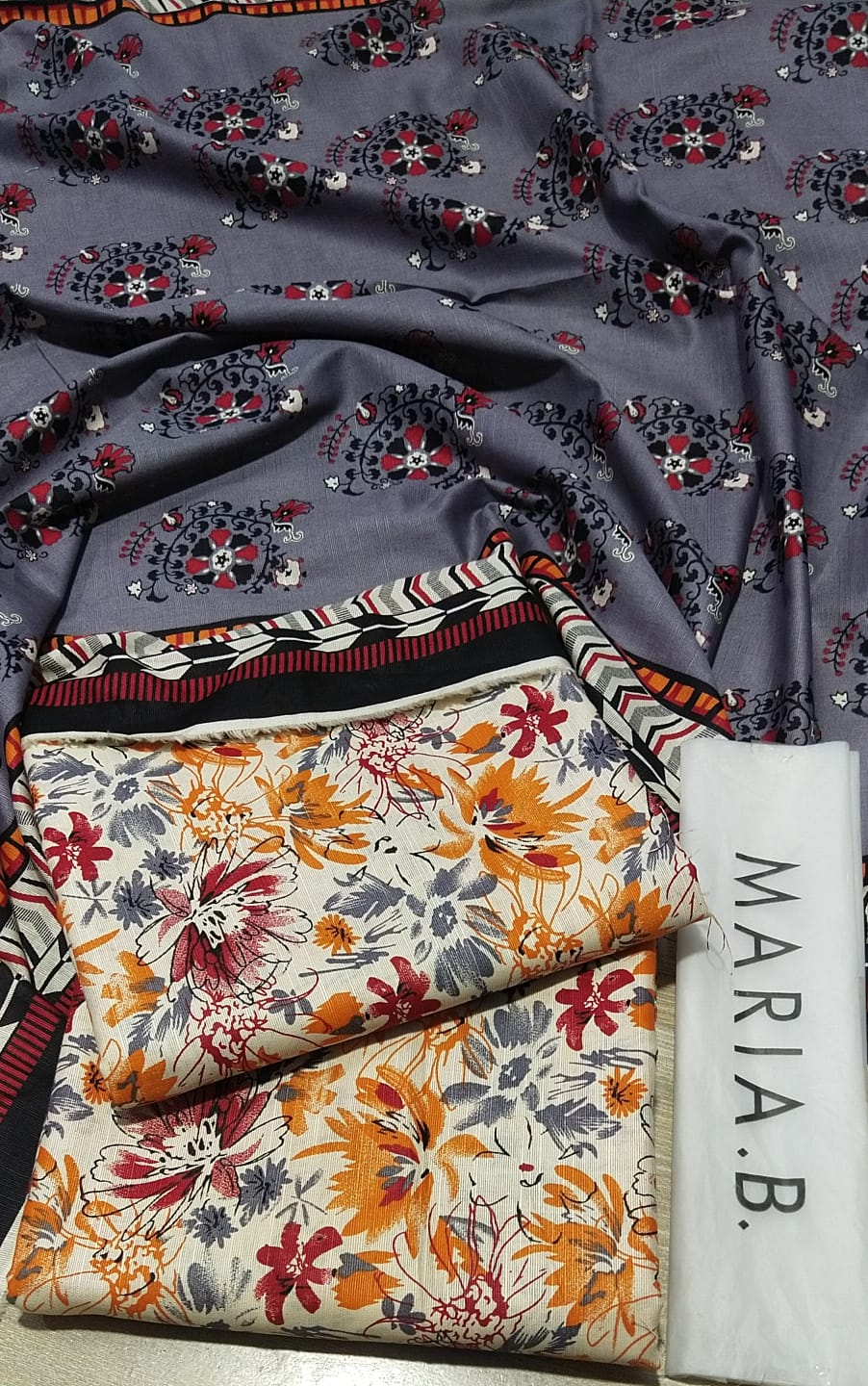 Maria B M Print Khaddar کھ ر Printed 3Pcs  baroqueVisUF-783GRAY