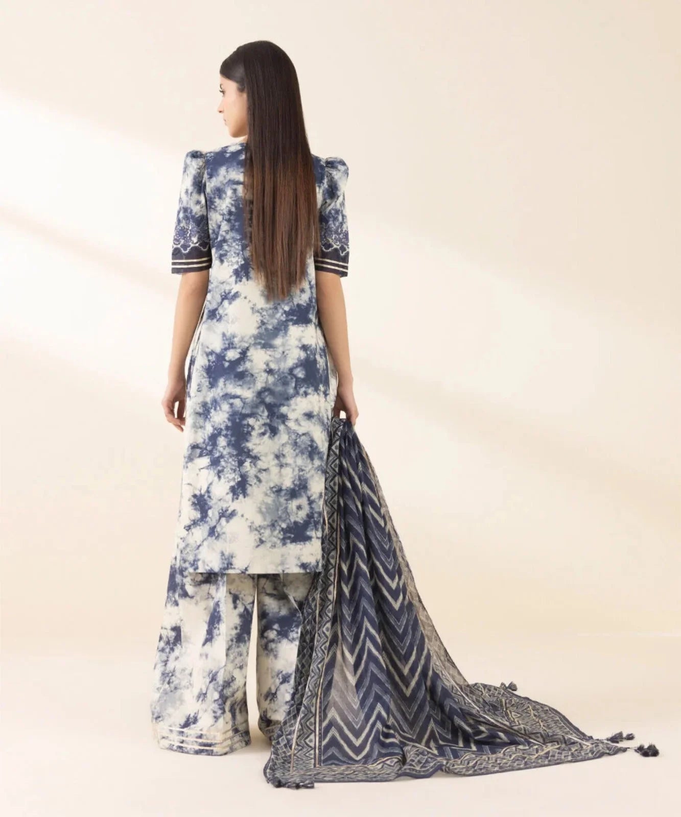 SAPHIRE HIT CODE Hania EID Embroidered Lawn Luxury Unstitched 3 pcs