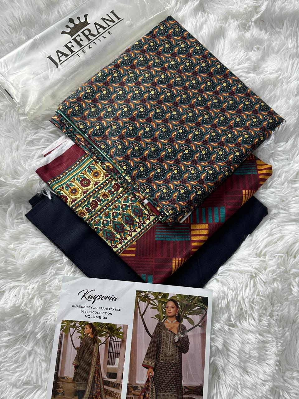 Kayseria Khaddar Unstitched 3 Piece Printed KHD05