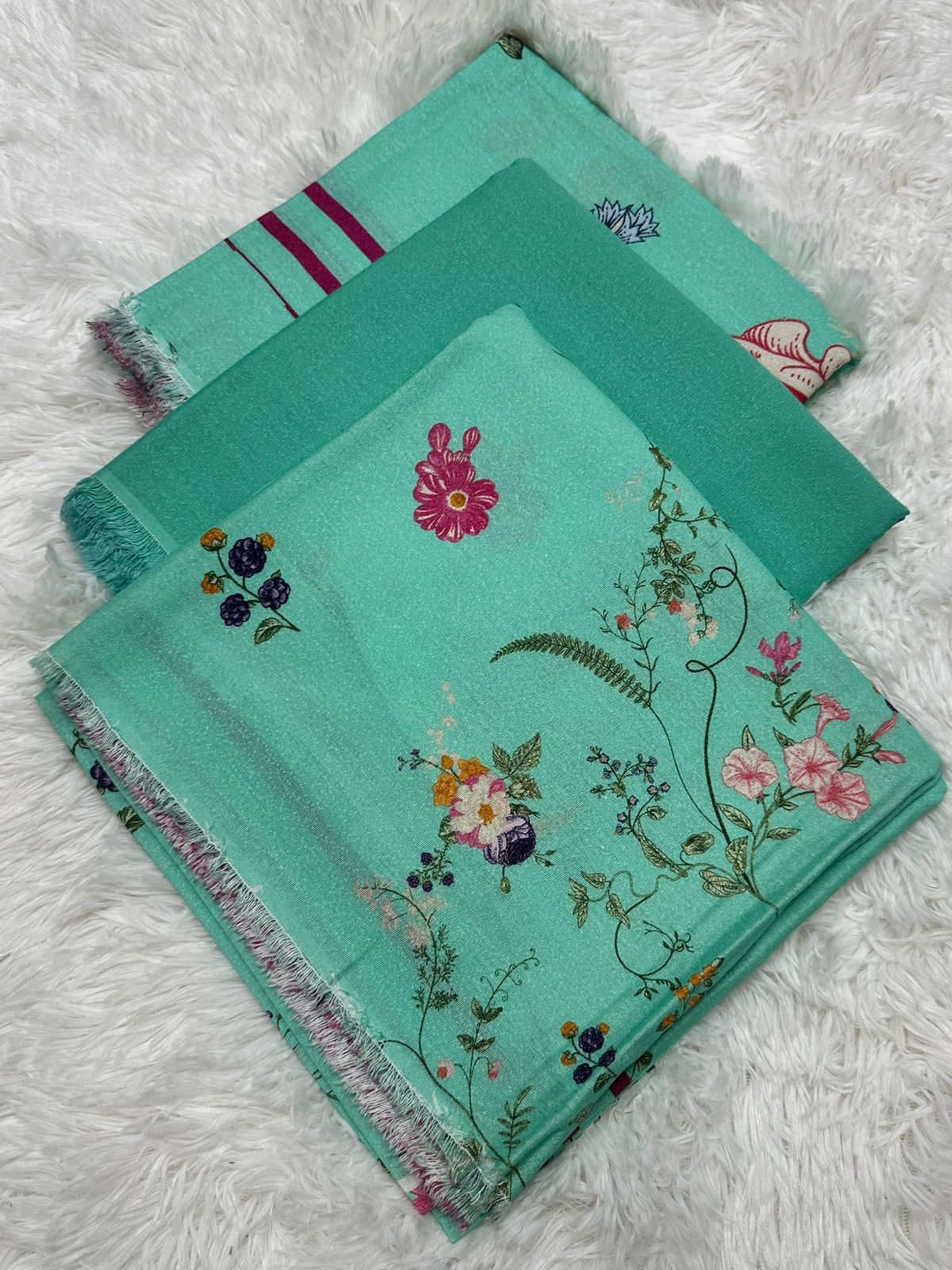 Karandi collection 3Pcs Suit– Charocol Prints Original 000531