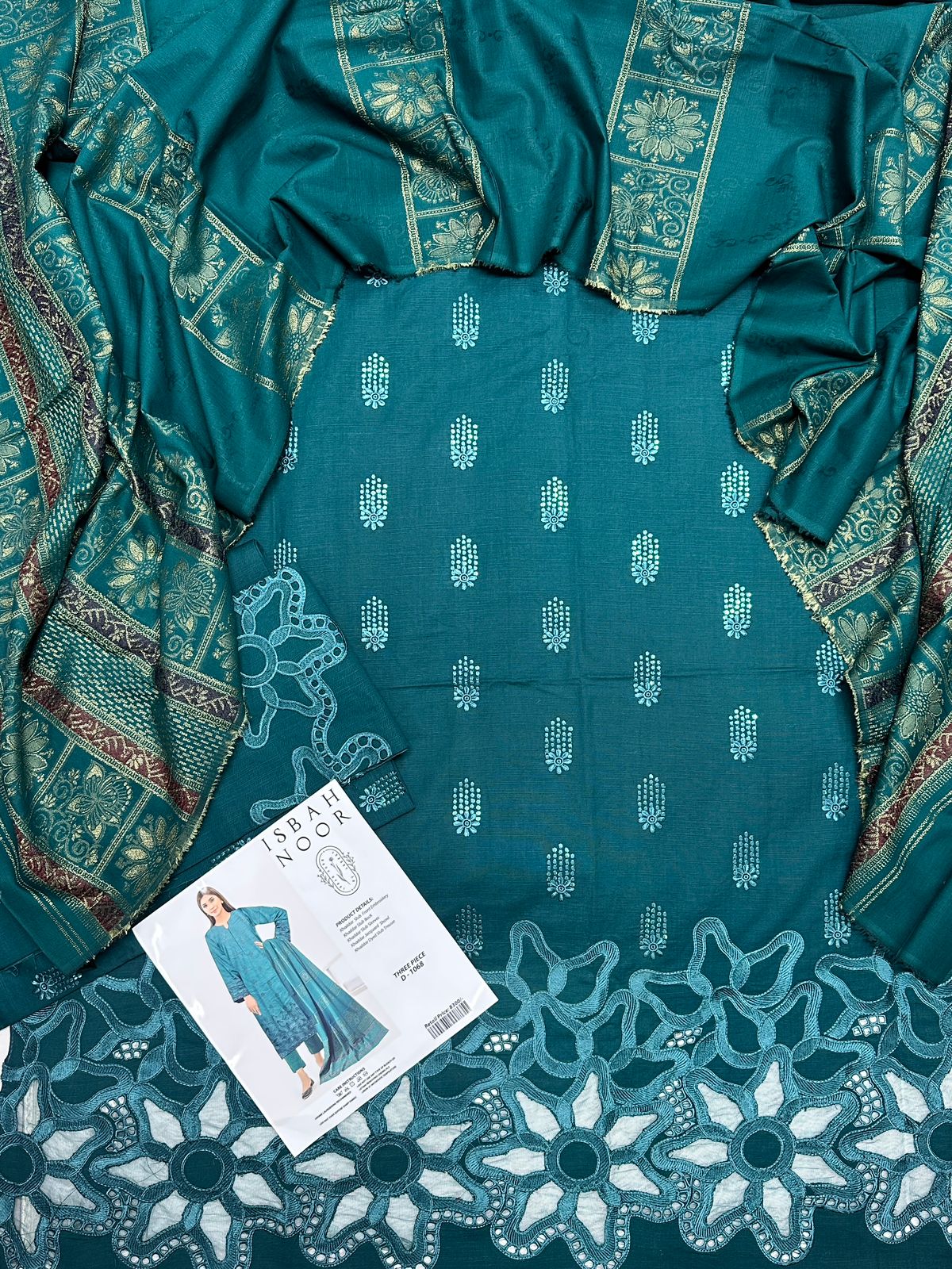 Isbah Noor Embroiderd Khaddar Collection With Jecard Dupatta Unstitched 3 Piece suit D-1068