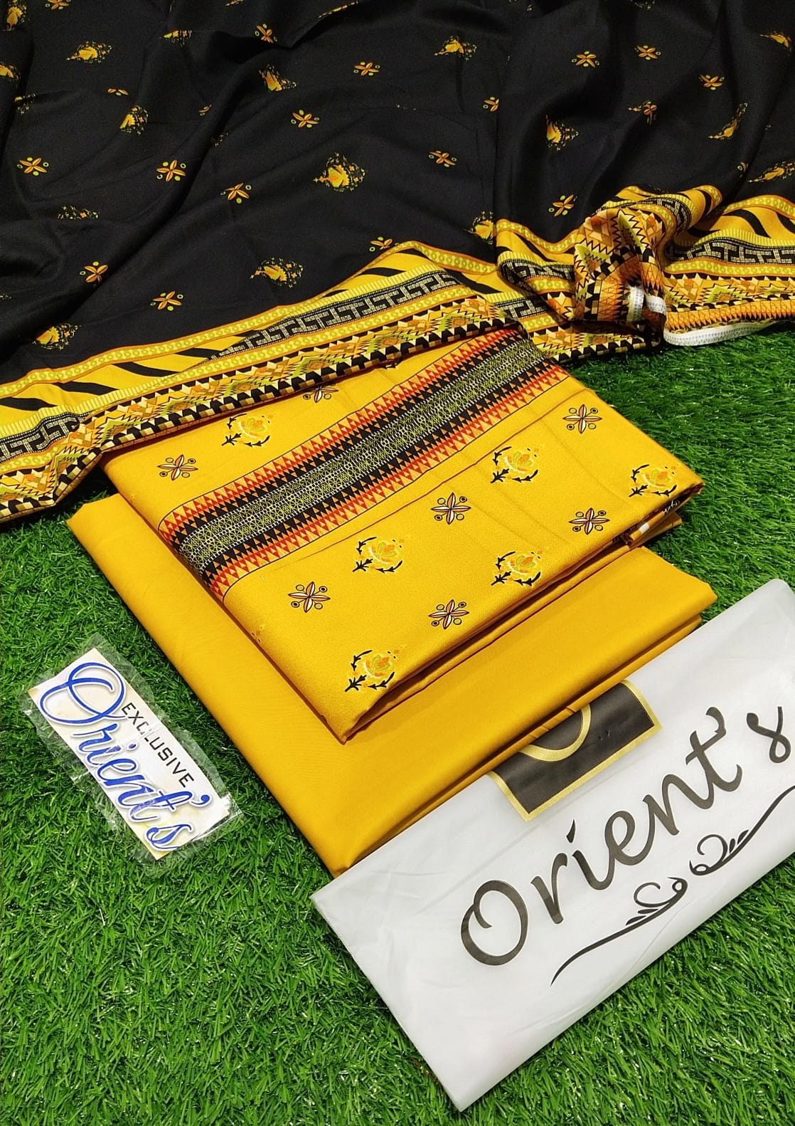 Orient Original Lelan 3 Pc Suit – Premium Winter Collection 000768