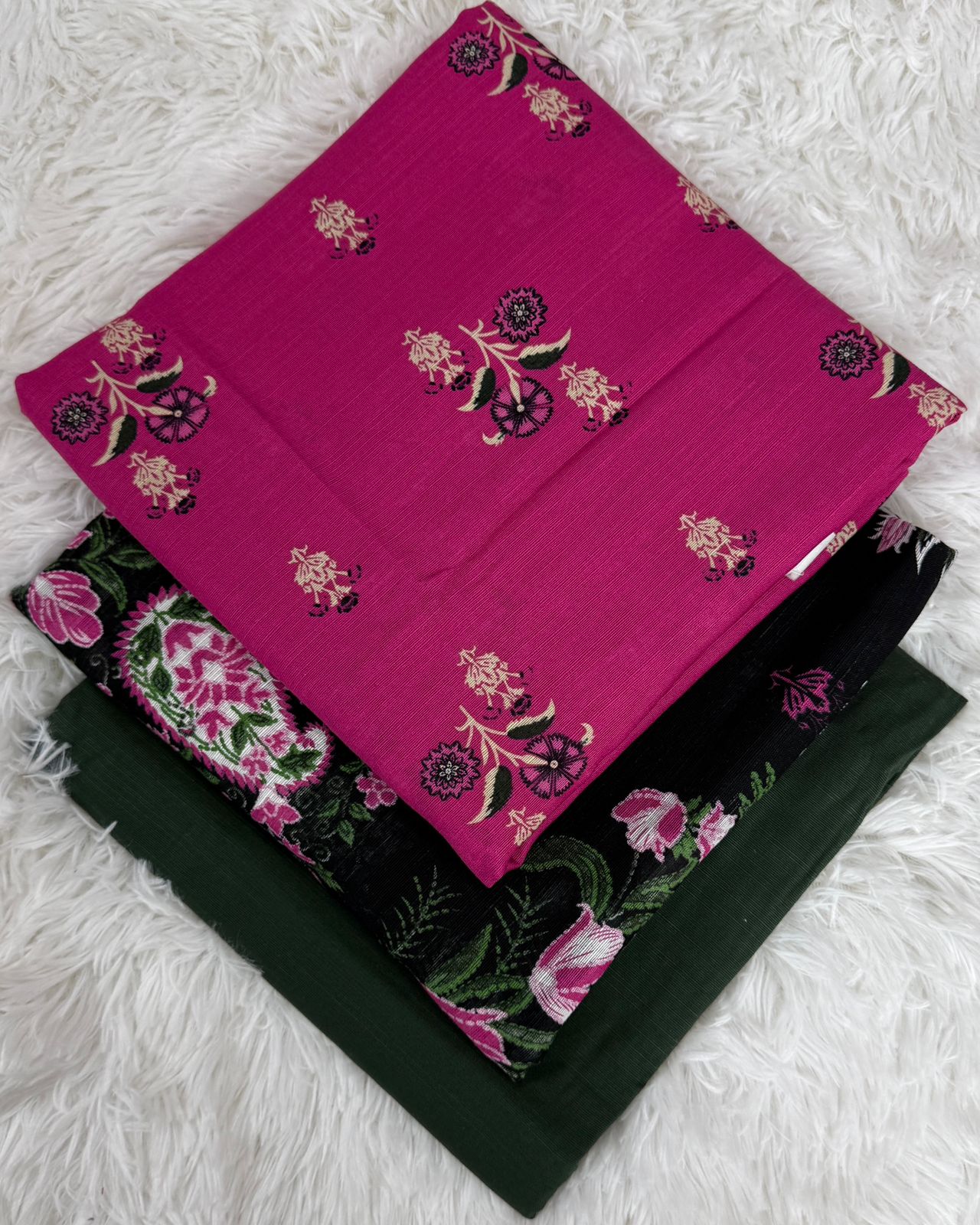 Zellbury Khaddar Collection 3Pc 100% Original  Stock 000854