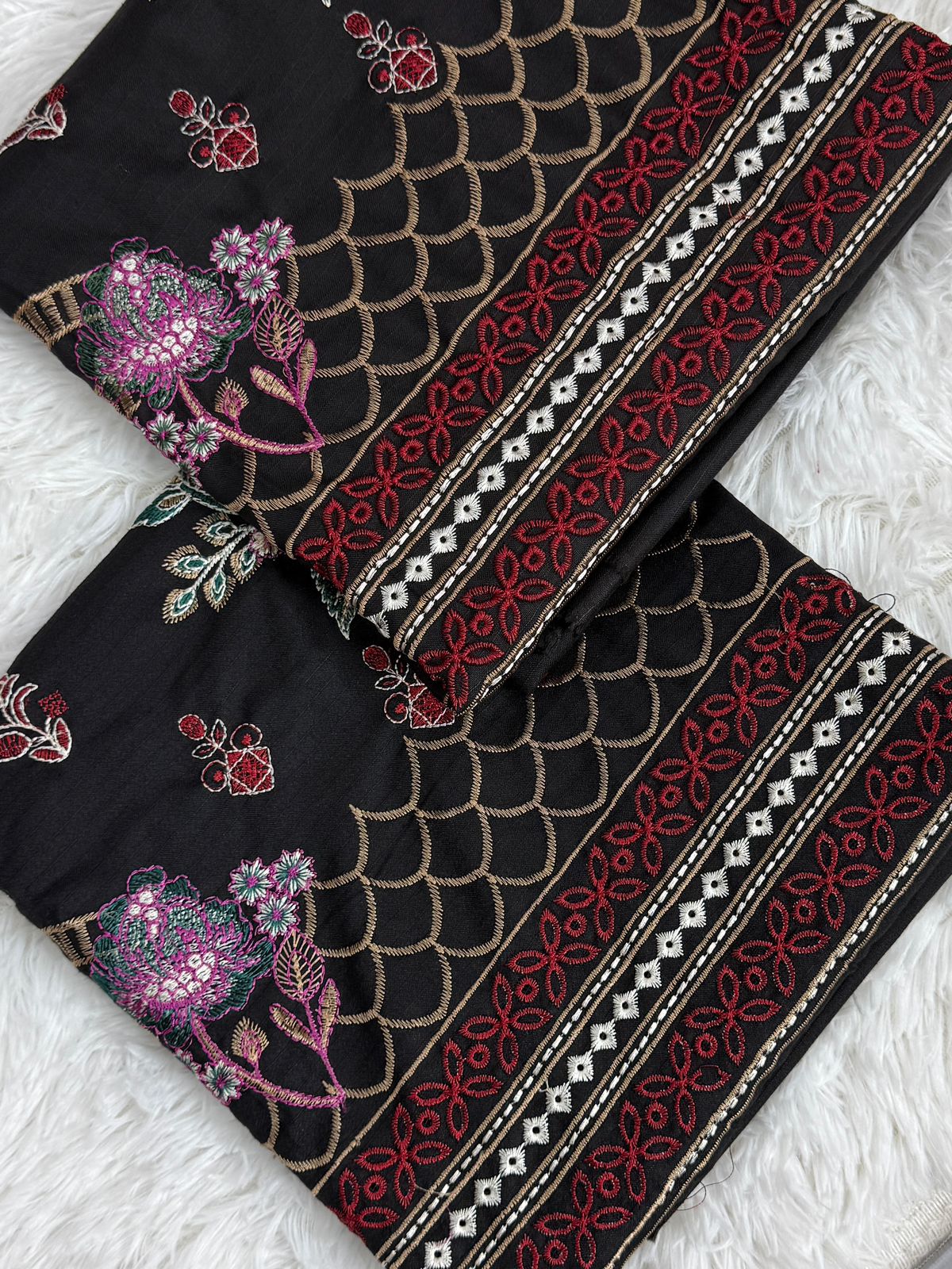 Bareeze Dhanak Embroidered 2 Pcs 000887