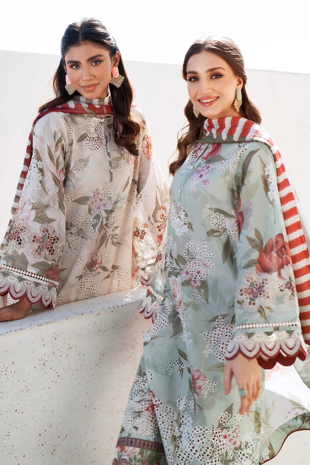 Baroque EMBROIDERED Unstitched Lawn 3 Pcs UF-4071