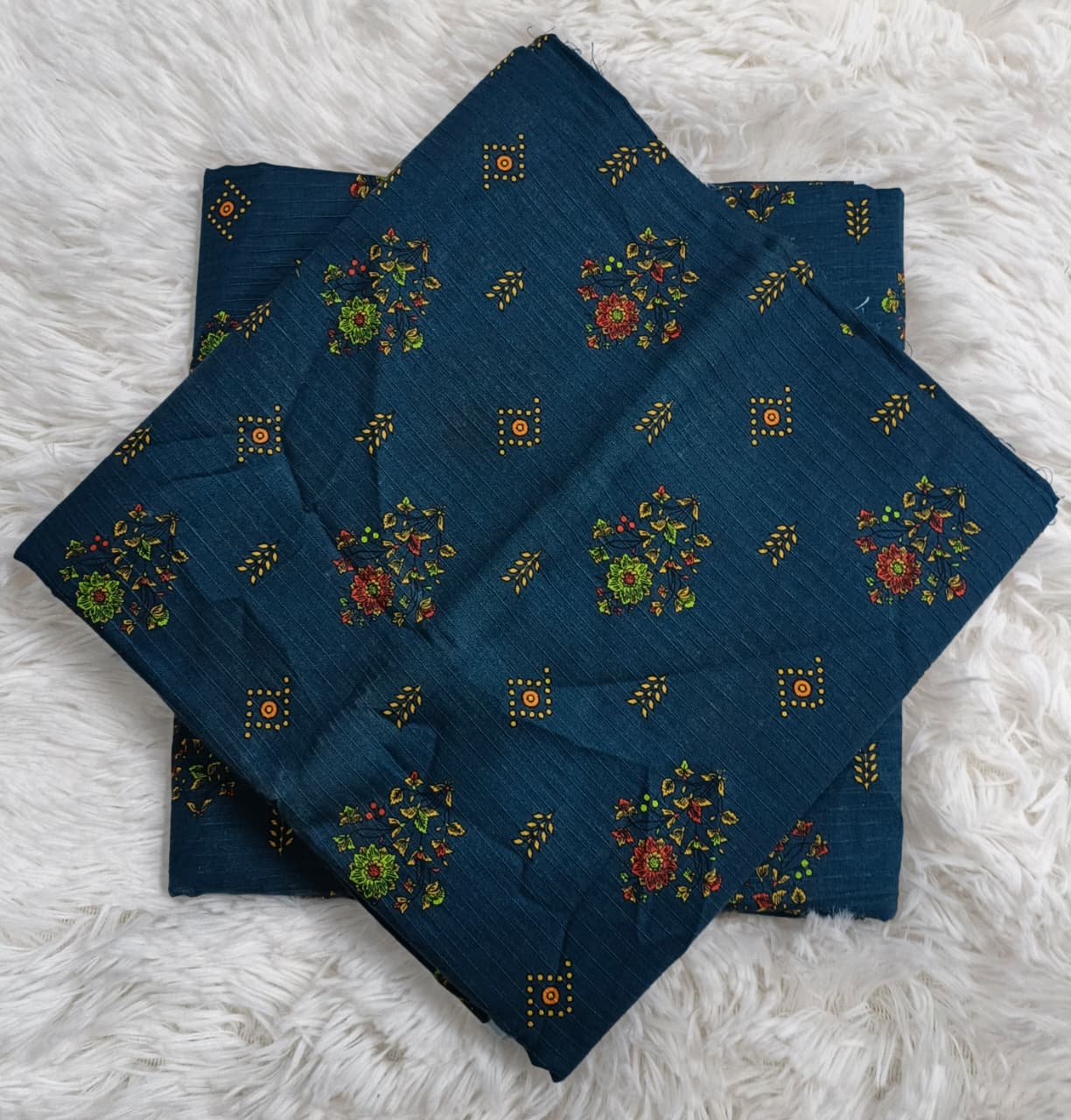 Kayseria Printed Allover Lawn 2 Piece 001178