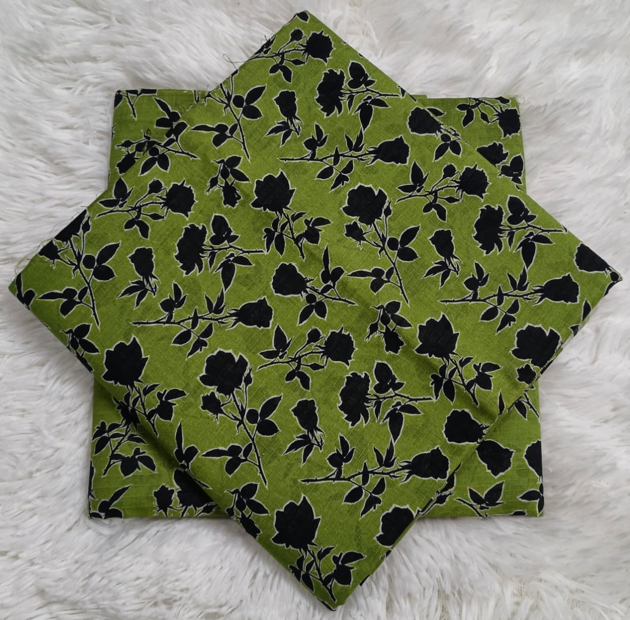 Kayseria Printed Allover Lawn 2 Piece 001195