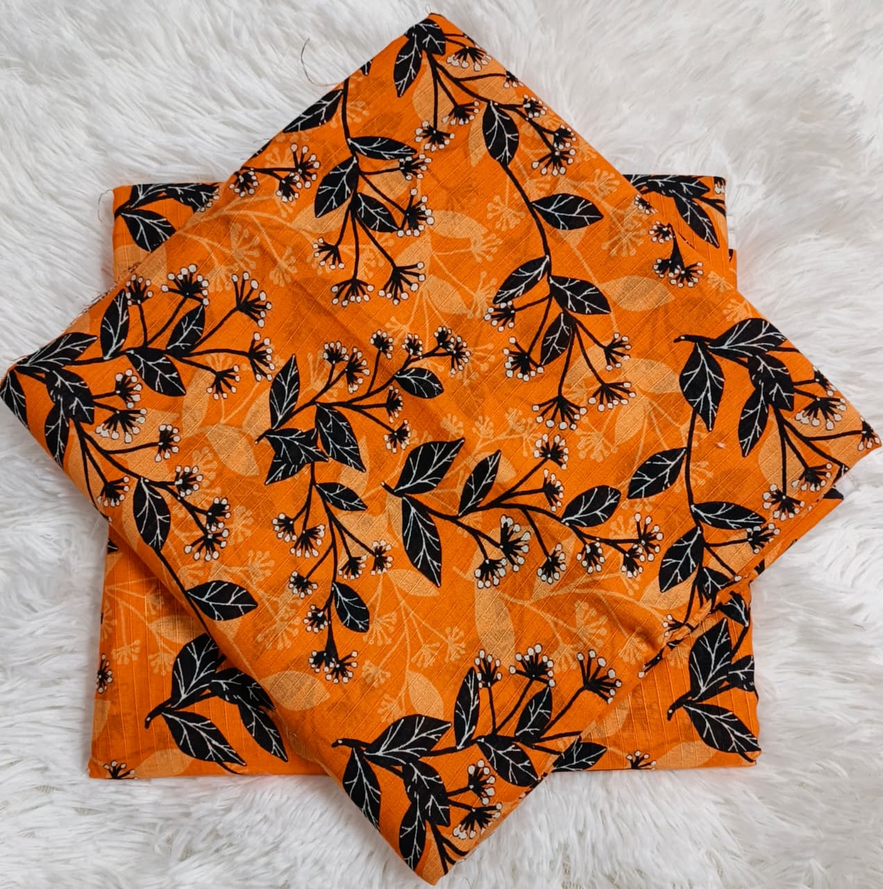 Kayseria Printed Allover Lawn 2 Piece 001196