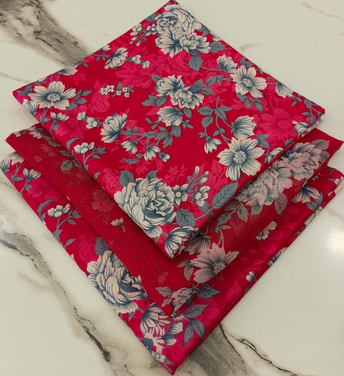 Baroque Printed Lawn 3-Piece Suit With Chiffon Dupatta 001286