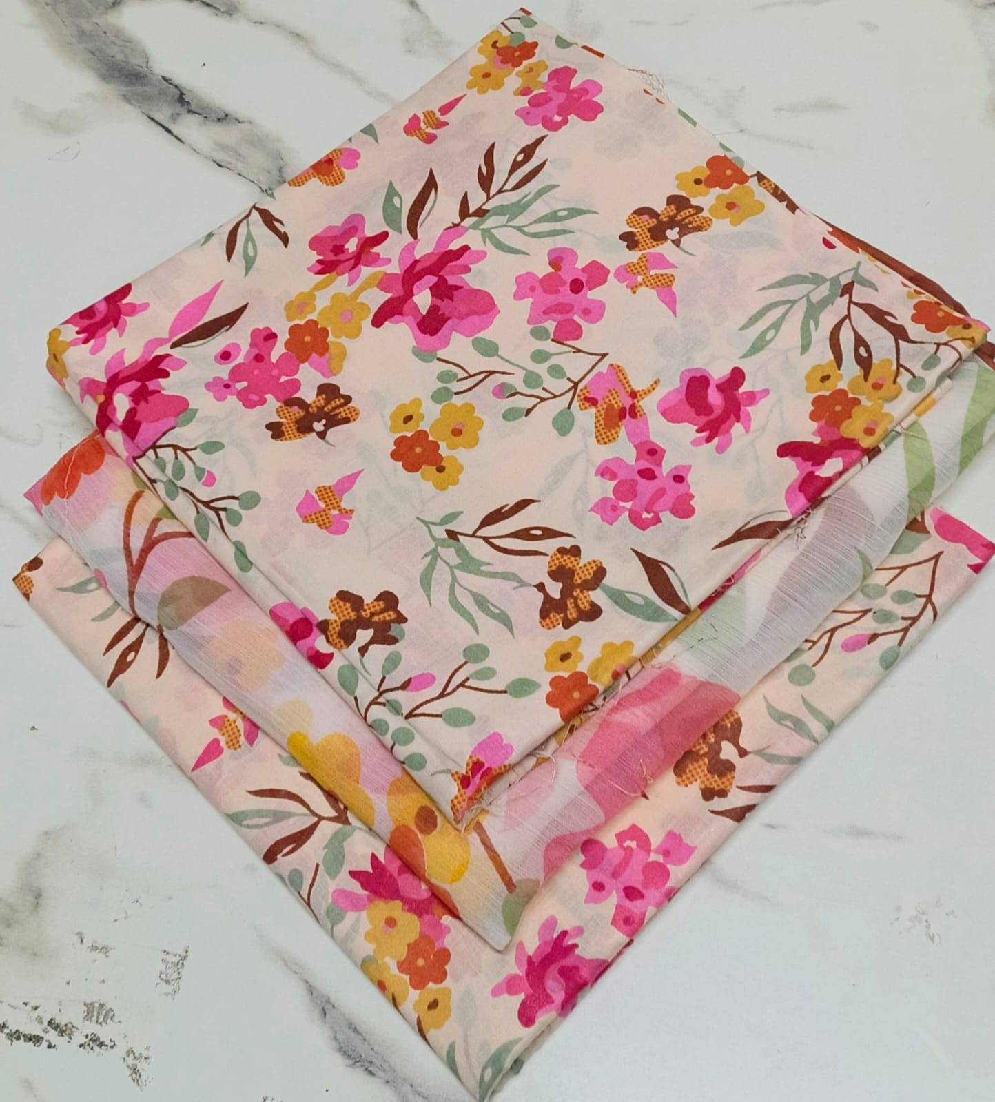 Baroque Printed Lawn 3-Piece Suit With Chiffon Dupatta 001289