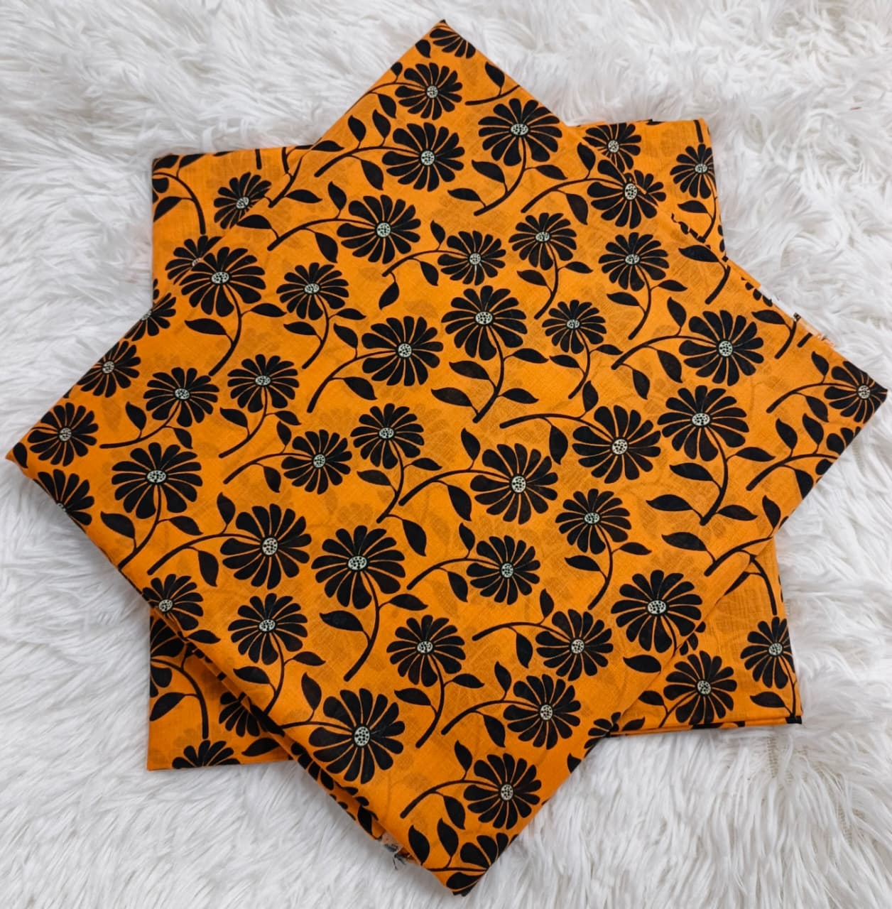 Kayseria Printed Allover Lawn 2 Piece 001303