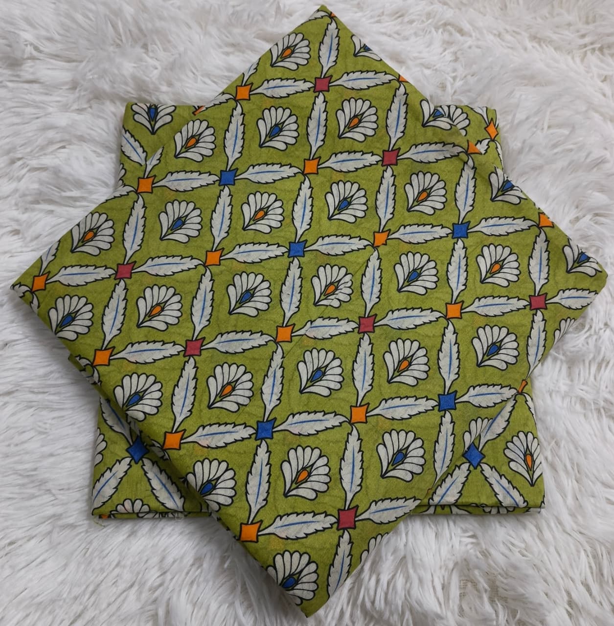 Kayseria Printed Allover Lawn 2 Piece 001299