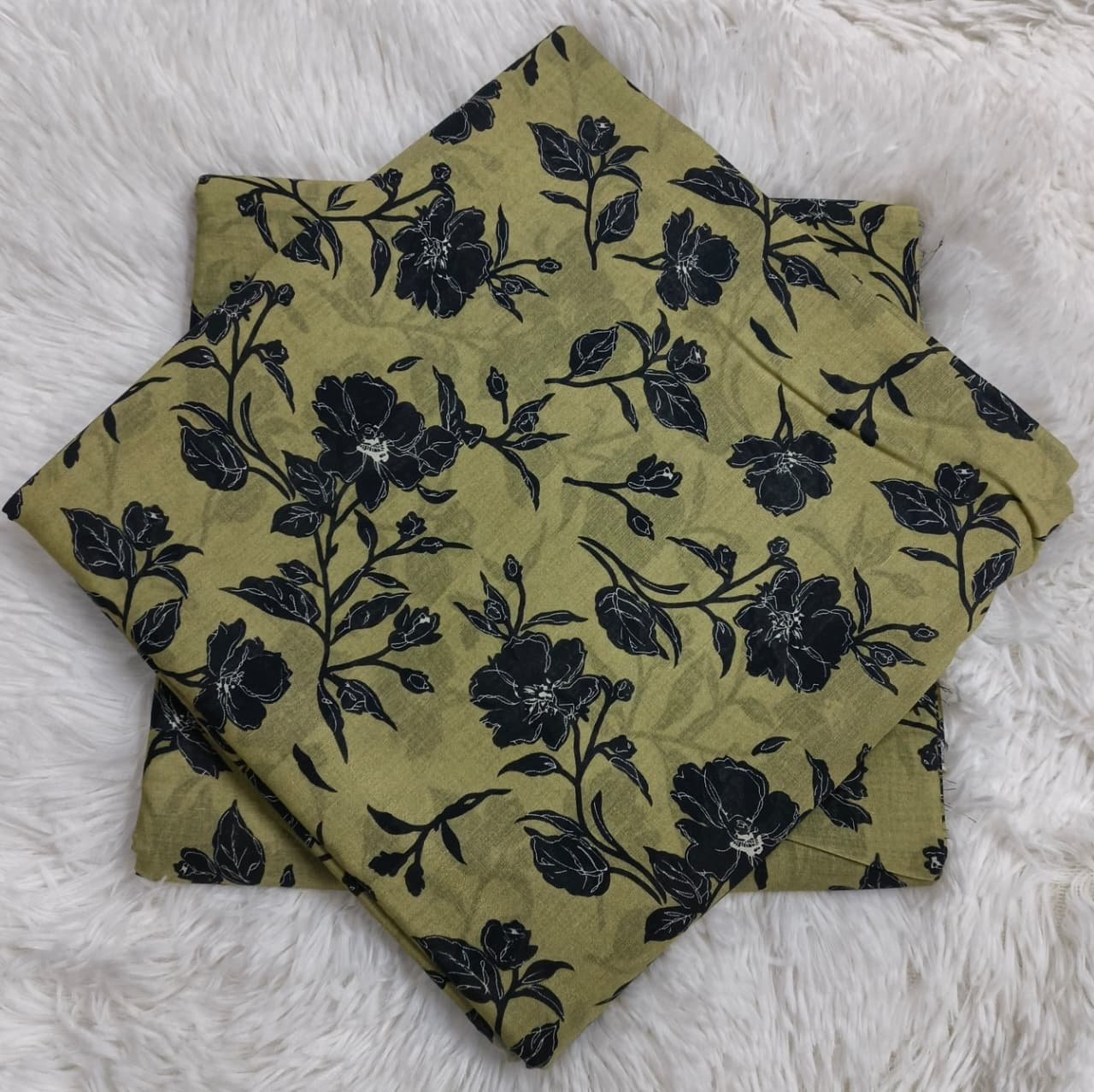 Kayseria Printed Allover Lawn 2 Piece 001293