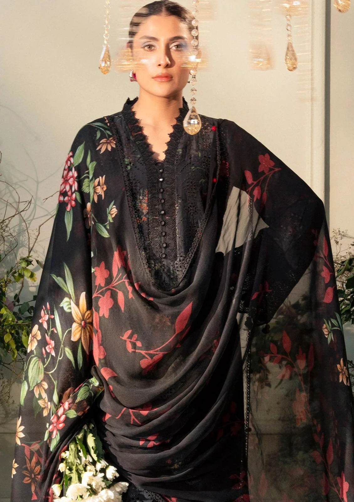 Maria B M.Print Unstitched Lawn Suit With Chiffon Dupatta 001541