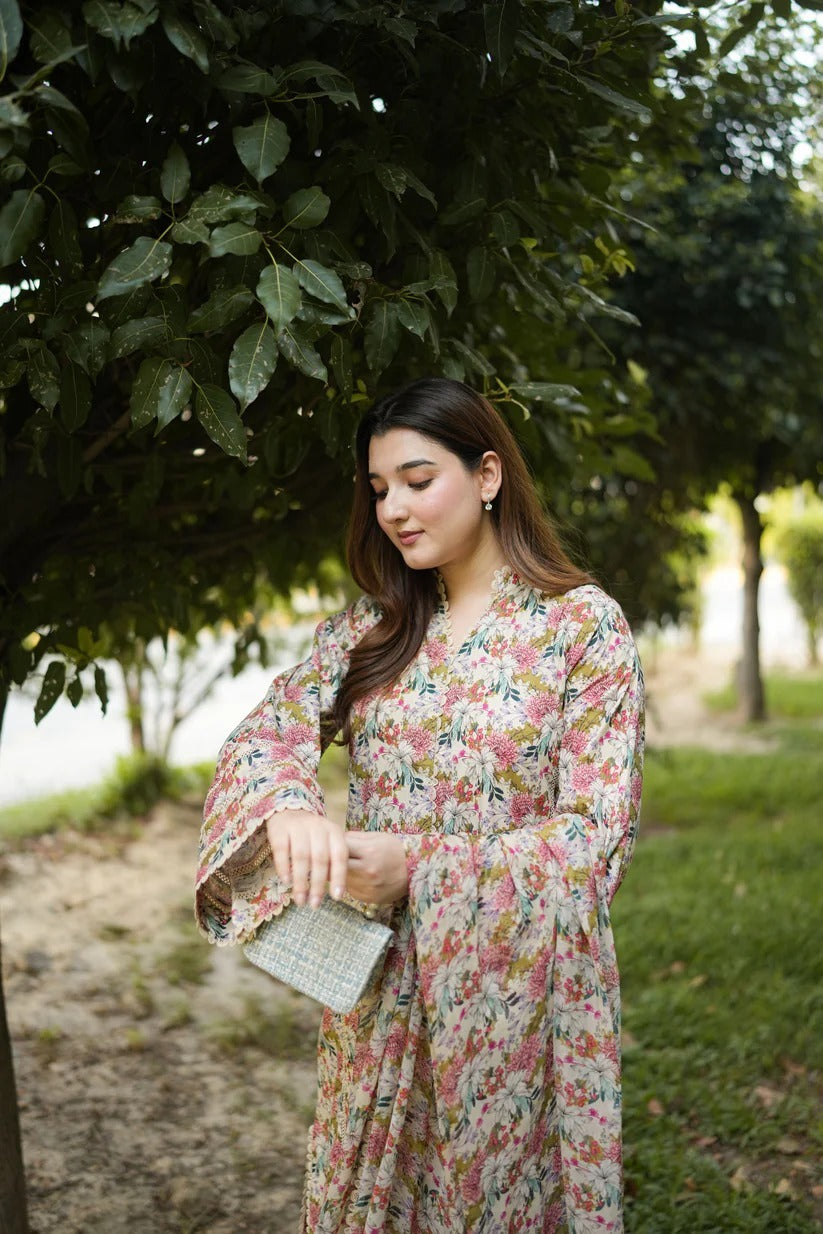 Aneela's Hit Code 3Pcs  Printed Lawn Suit With Voil Dupatta 001601
