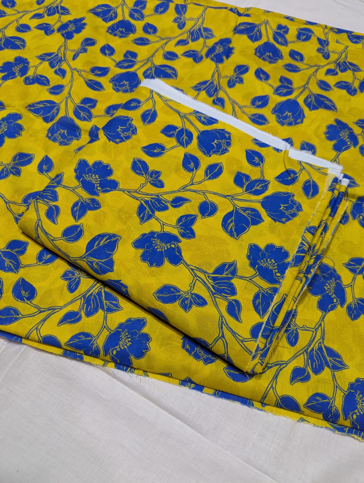 Kayseria Printed Allover Lawn 2 Piece 001675